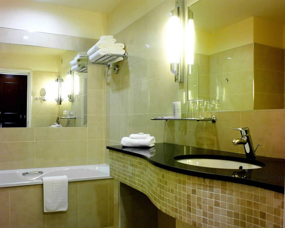 Slieve Russell Hotel Ballyconnell  Ngoại thất bức ảnh